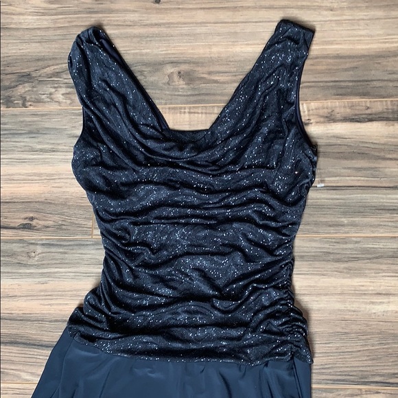 Ruched Top Gown - Picture 2 of 5